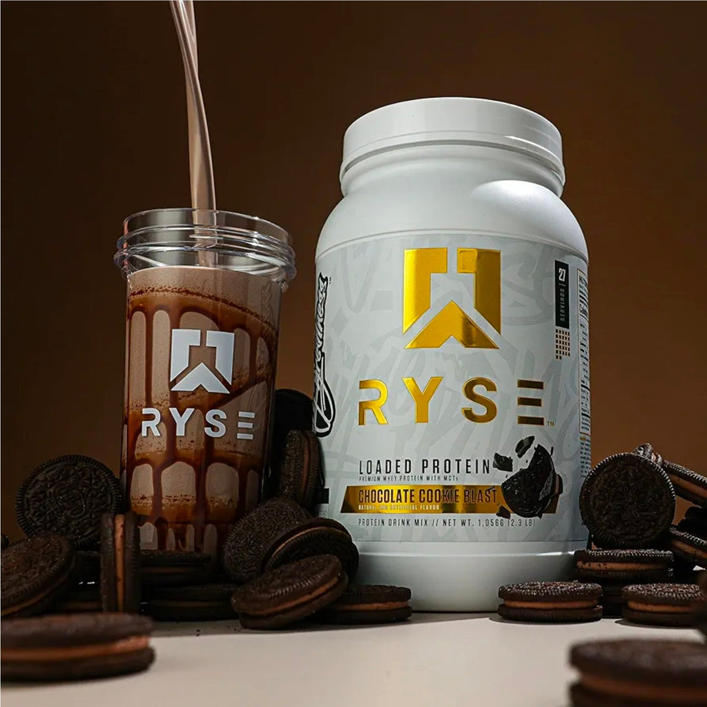 RYSE Loaded Protein Powder - Chocolate Cookie Blast - 25g Whey Protein Isolate & Concentrate with Prebiotic Fiber & MCTs - Low Carb, Low Sugar, Digestive-Friendly - 27 Servings / 2 lb Tub